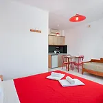 Bellos Hotel