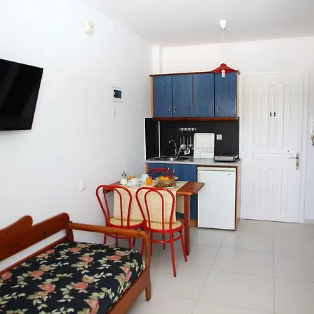 Bellos 3* Hersonissos (Crete)