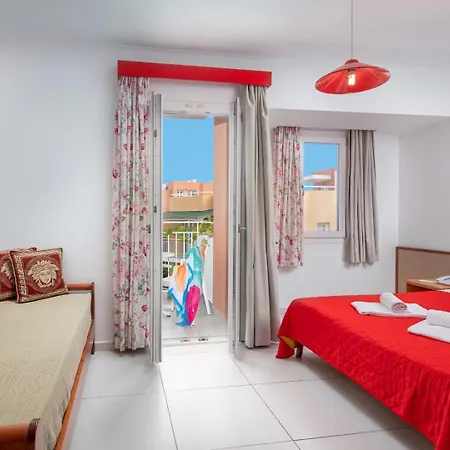 Bellos Hersonissos (Crete)